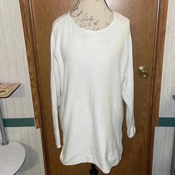 Micheal Kors Sweater - Picture 1 of 4